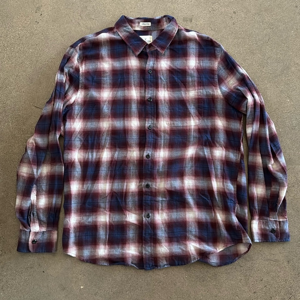 Classic Fit Button Down Shirt